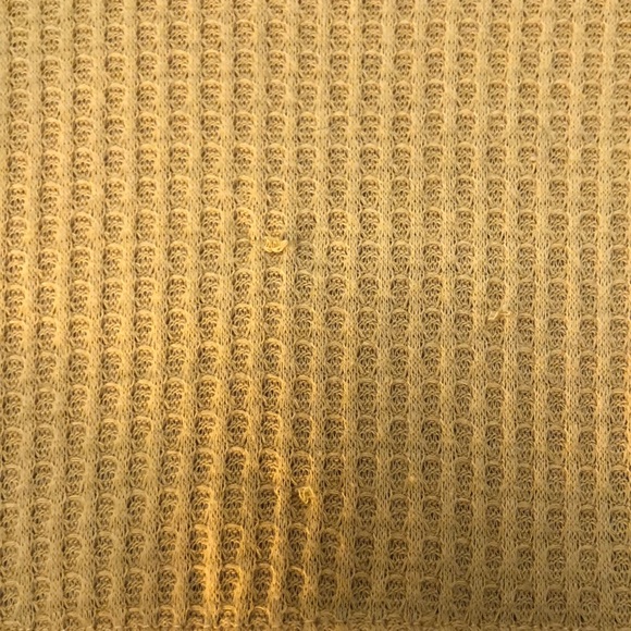 YELLOW RUFFLE TOP - Picture 3 of 5